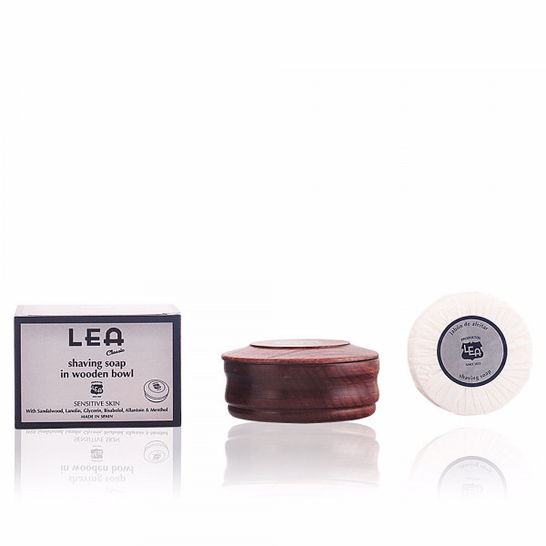 Classic shaving soap in wooden bowl Lea